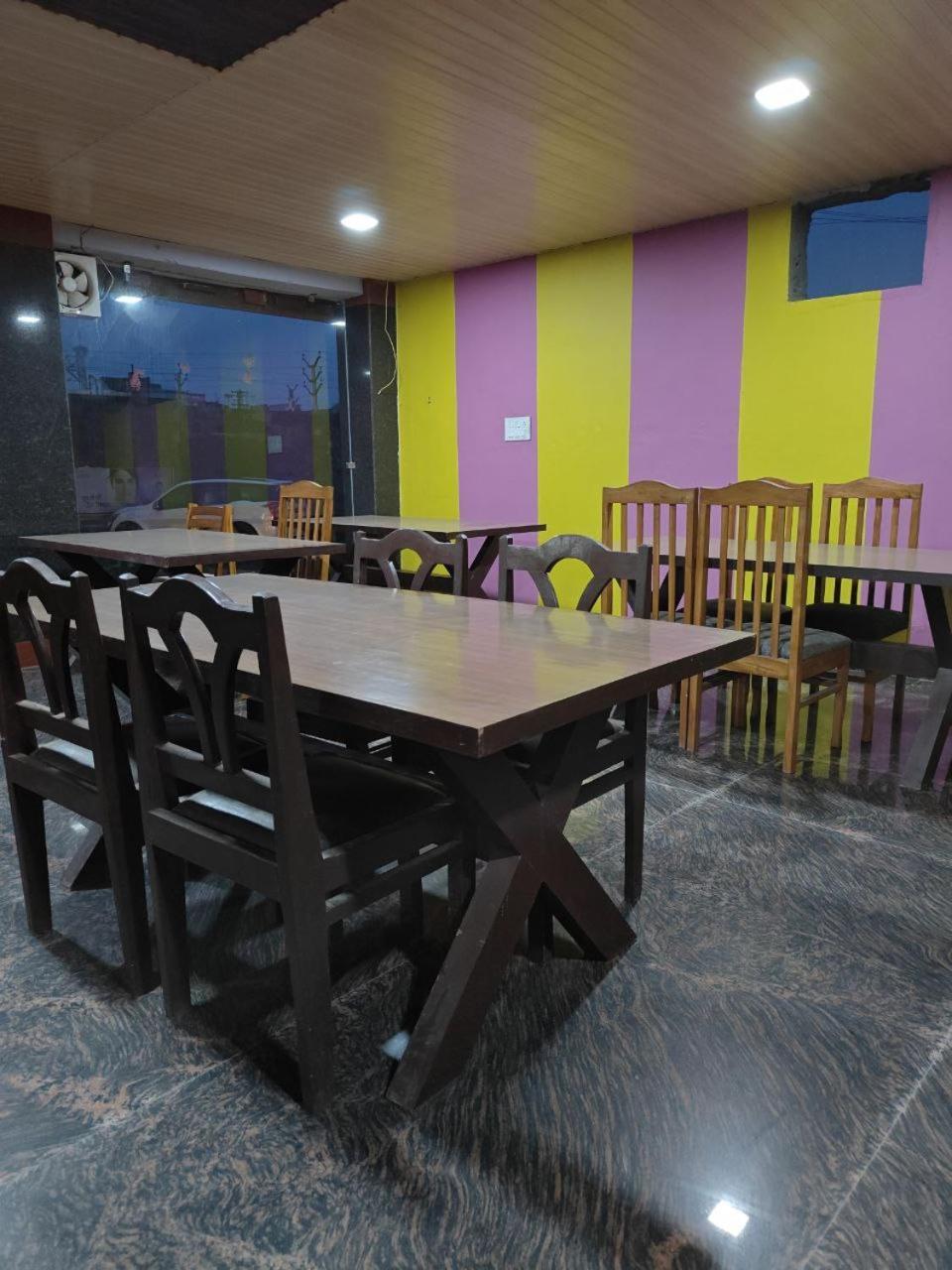 Hotel Shyam Sarover And Restaurant Ringas エクステリア 写真